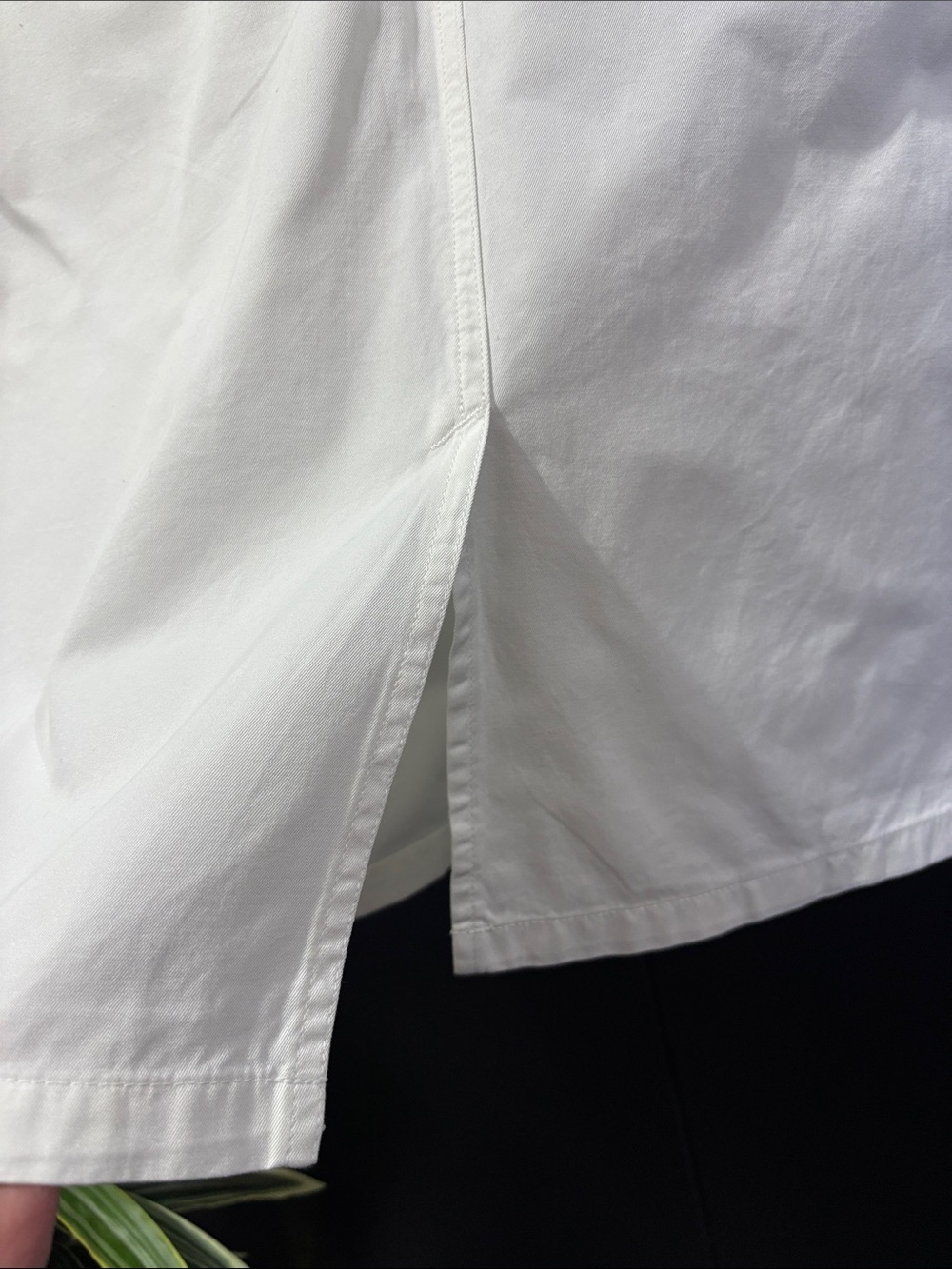 Lands End Chino Pencil,zipper,hip pockets,button back pockets, belt loop,slit - Picture 5 of 9